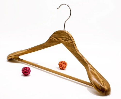 高档实大衣架厂家参加 2021第8届中国 长沙 百货批发市场商品交易会