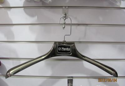 供应宠物衣架，厂家直销，量大从优，欢迎来电批发