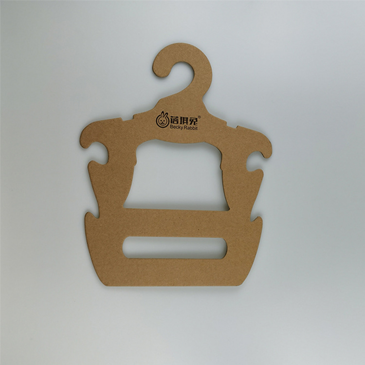环保新宠 牛皮纸板宠物衣架与定制纸卡衣架的可回收时尚
